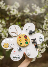 Afbeelding in Gallery-weergave laden, Foxy Family Activiteitenbord - Daisy