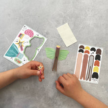 Afbeelding in Gallery-weergave laden, Cotton Twist Maak je eigen pin-pop: Feetjes