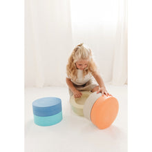 Afbeelding in Gallery-weergave laden, Moes Play Rainbow chair