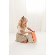 Afbeelding in Gallery-weergave laden, Moes Play Rainbow chair