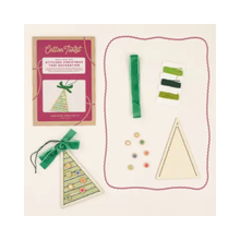 Afbeelding in Gallery-weergave laden, Cotton Twist Gestikte kerstboom decoratieset