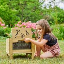 Afbeelding in Gallery-weergave laden, TP Toys Peekaboo houten plantenbak