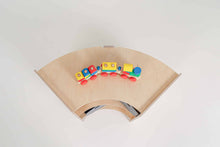 Afbeelding in Gallery-weergave laden, Jindl Speelgoedkast laag hoek