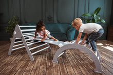 Afbeelding in Gallery-weergave laden, Wood & Hearts Speeltoestel grijs en wit