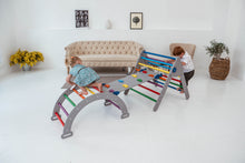 Afbeelding in Gallery-weergave laden, Wood & Hearts Speeltoestel grijs en regenboog