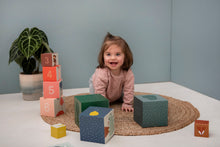 Afbeelding in Gallery-weergave laden, Trixie Stapelblokken
