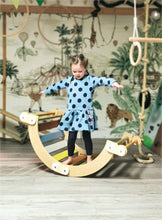 Afbeelding in Gallery-weergave laden, Small foot Klimwip "Avontuur"