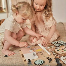 Afbeelding in Gallery-weergave laden, Woobiboo Premium activiteitenbord