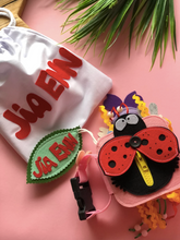 Afbeelding in Gallery-weergave laden, Nazarenko Lieveheersbeestje activiteitenboek