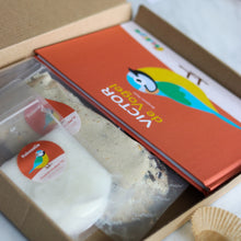 Afbeelding in Gallery-weergave laden, Kidiyo Avonturenbox: Boek, vogelcupcakes & vogelspotkaart