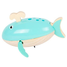 Afbeelding in Gallery-weergave laden, Small Foot Houten walvis voor in bad