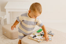 Afbeelding in Gallery-weergave laden, Foxy Family Activiteitenbord Huis Mini - Mint
