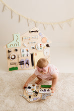 Afbeelding in Gallery-weergave laden, Foxy Family Activiteitenbord Huis Mini - Lila

